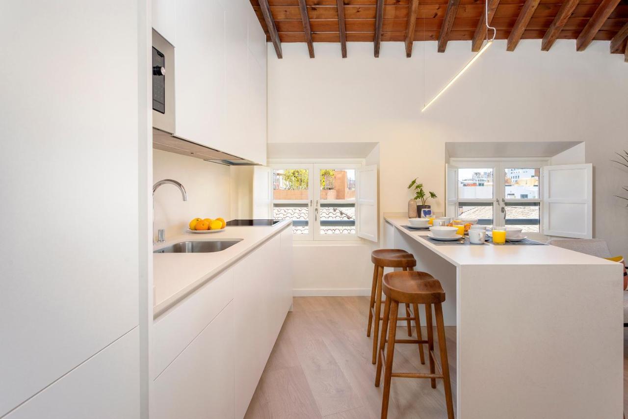 Thyssen Cisneros By Rent Me Appartement *