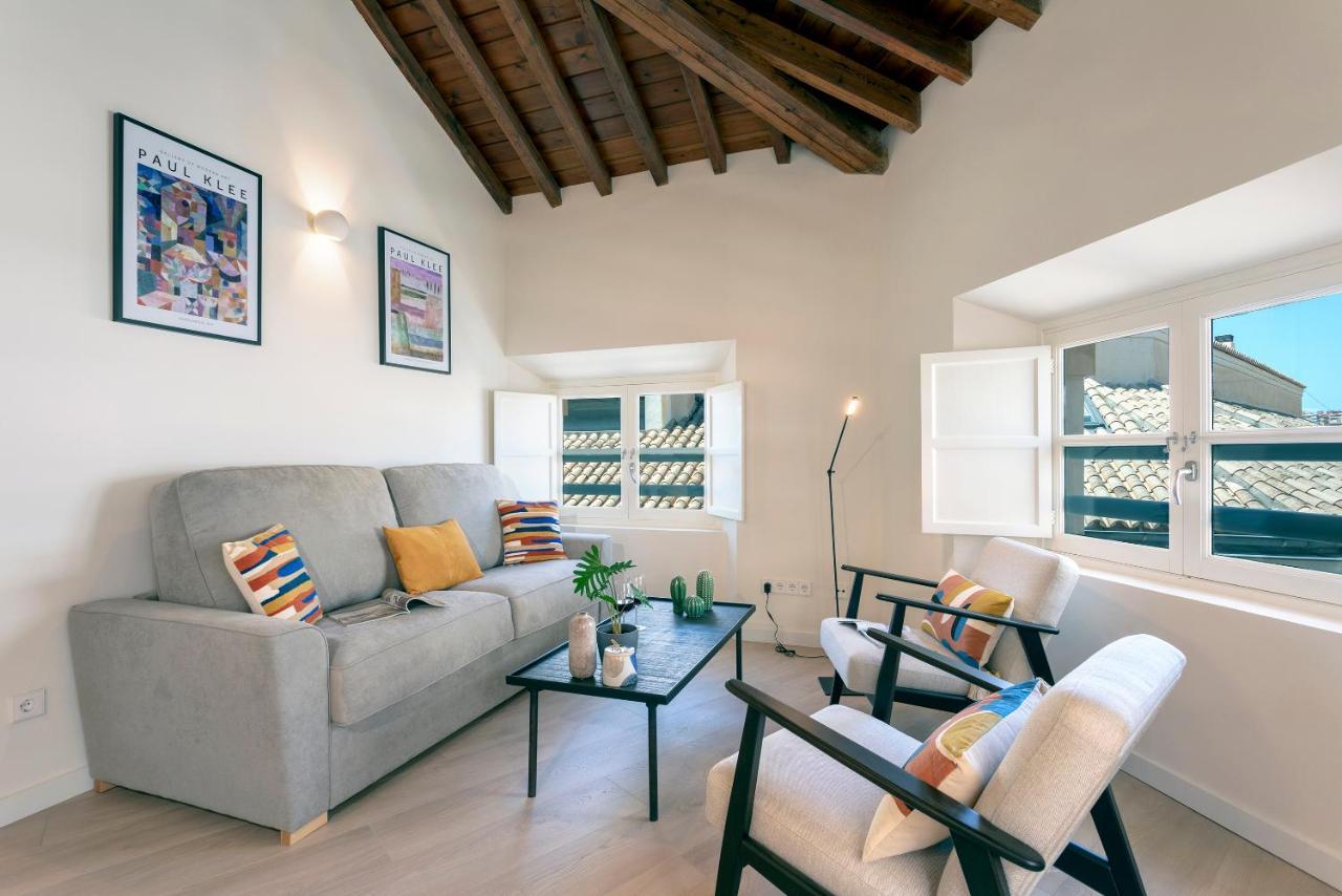 Thyssen Cisneros By Rent Me Apartament