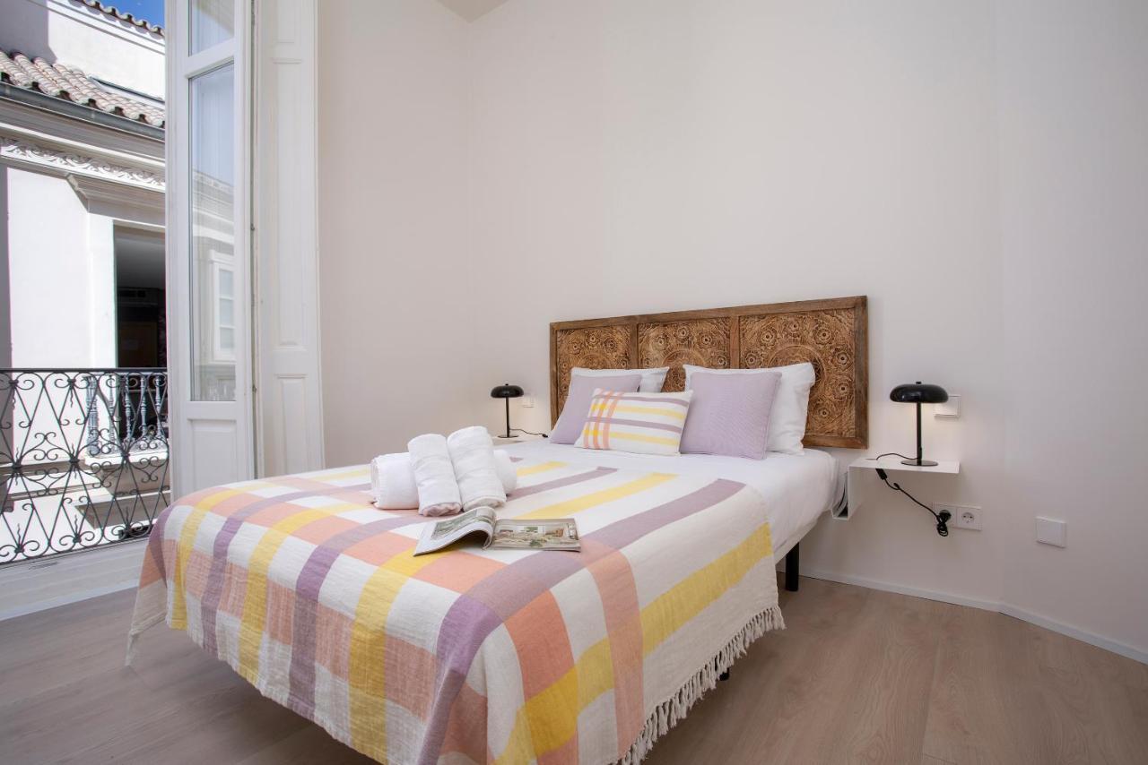 Thyssen Cisneros By Rent Me Malaga
