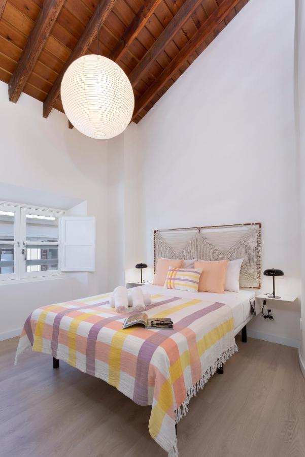 Thyssen Cisneros By Rent Me Apartament
