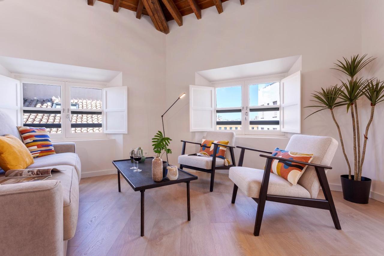 Thyssen Cisneros By Rent Me Malaga